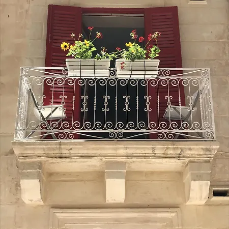 Luciano Central Suites Valletta