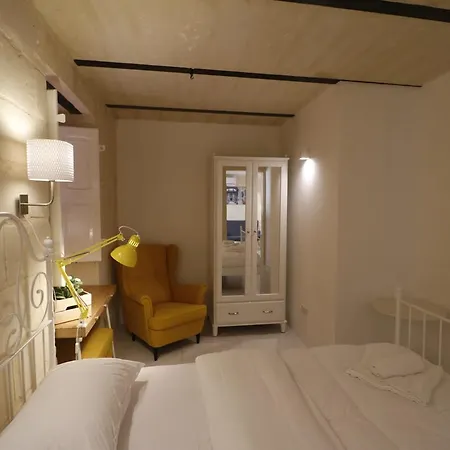 Luciano Central Suites * 발레타